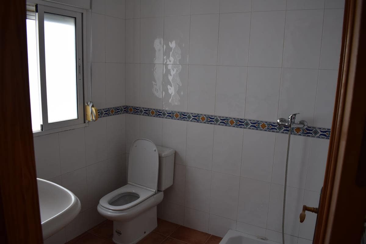 2 soveværelse Byhus til salg i Otivar - € 80.000 (Ref: 6980079)