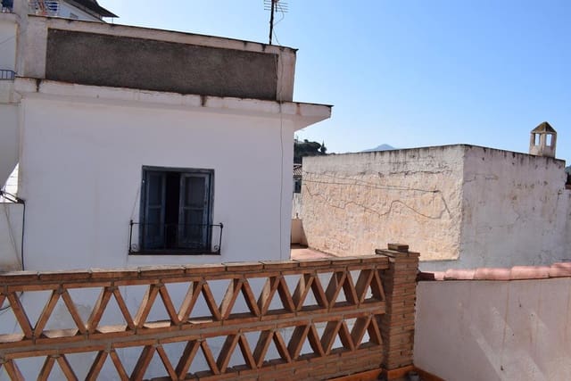 2 soverom Hus til salgs i Otívar - € 80 000 (Ref: 6980079)