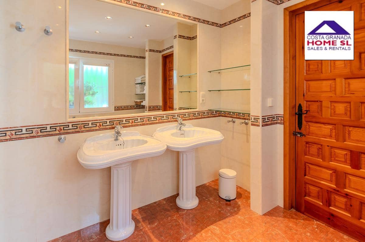 4 soverom Villa til salgs i Cotobro - € 1 500 000 (Ref: 7202882)