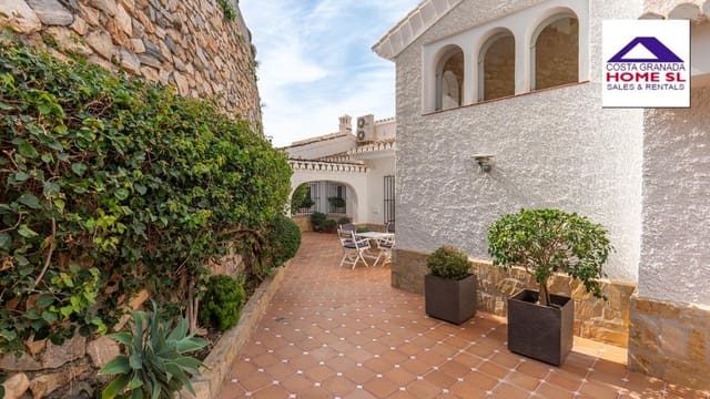 4 soverom Villa til salgs i Cotobro, Almuñécar - € 1 500 000 (Ref: 7202882)