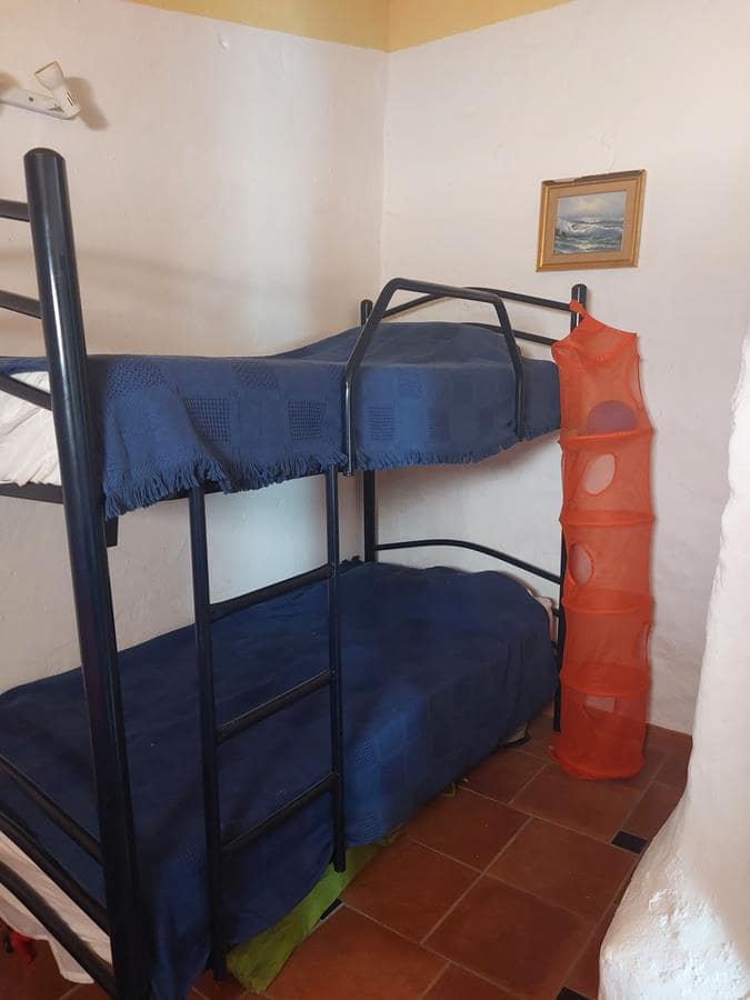 2 soveværelse Byhus til salg i Otivar - € 69.000 (Ref: 7225698)