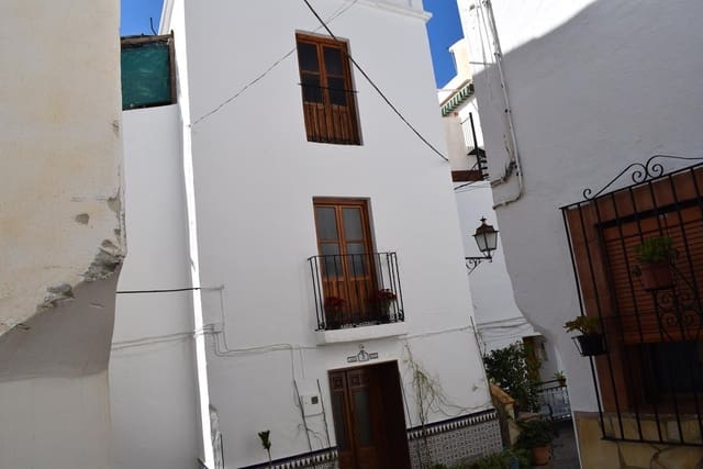 3 soveværelse Byhus til salg i Otívar - € 98.000 (Ref: 8099887)