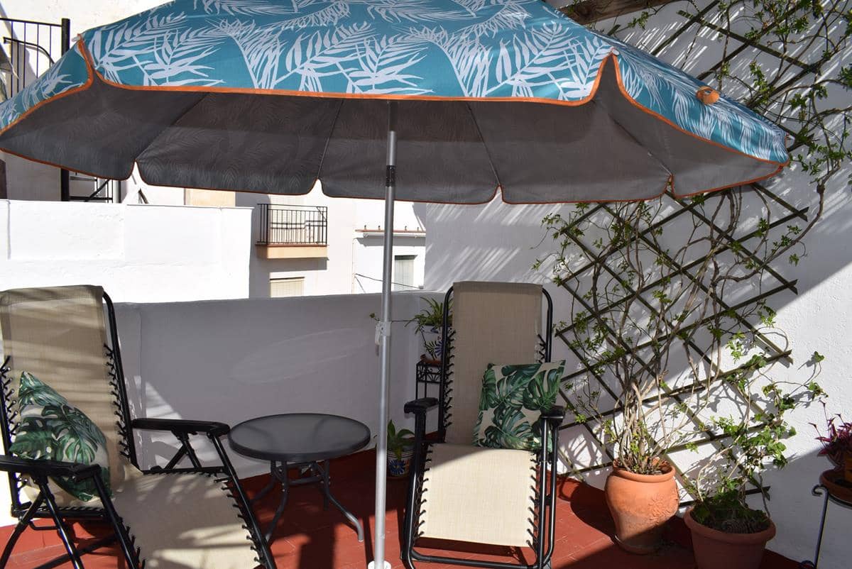 3 soveværelse Byhus til salg i Otivar - € 98.000 (Ref: 8099887)