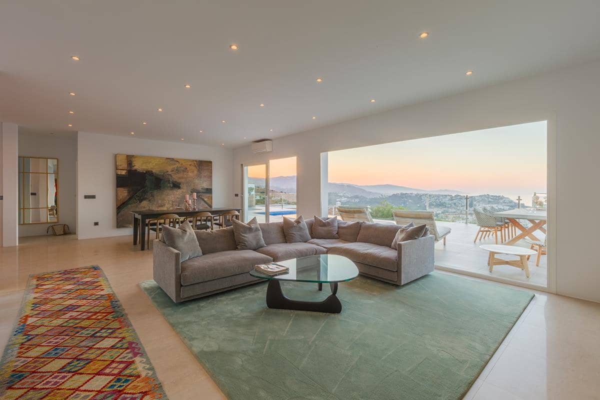 2 Zimmer Villa zu verkaufen in Almunecar mit Pool Garage - 1.200.000 € (Ref: 8410290)