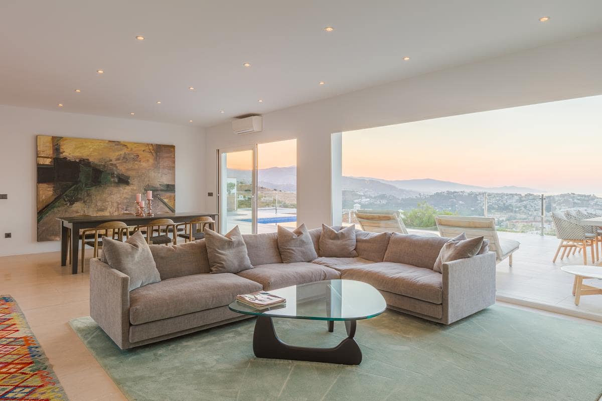 2 Zimmer Villa zu verkaufen in Almunecar mit Pool Garage - 1.200.000 € (Ref: 8410290)