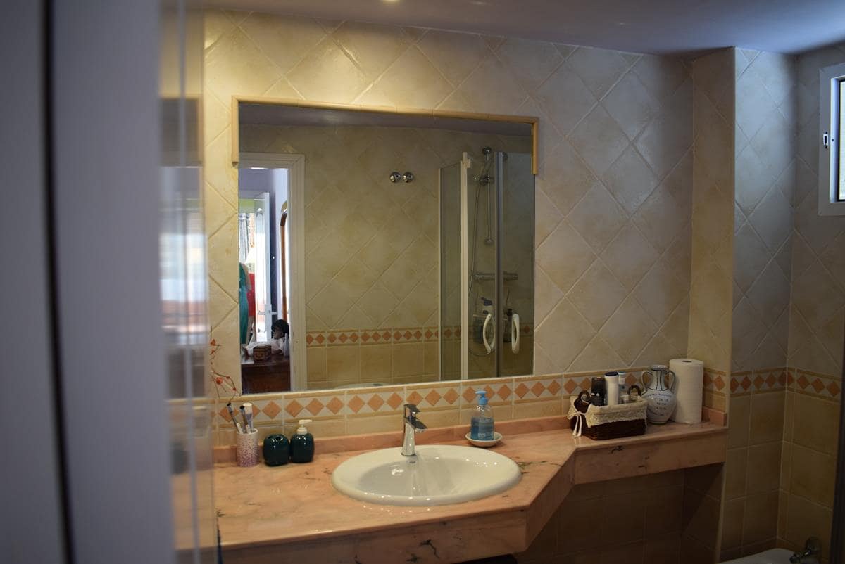 3 Zimmer Apartment zu verkaufen in Almunecar - 275.000 € (Ref: 8713845)