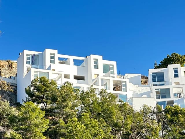 2 sovrum Semi-fristående Villa till salu i Almuñécar - 238 000 € (Ref: 9563691)