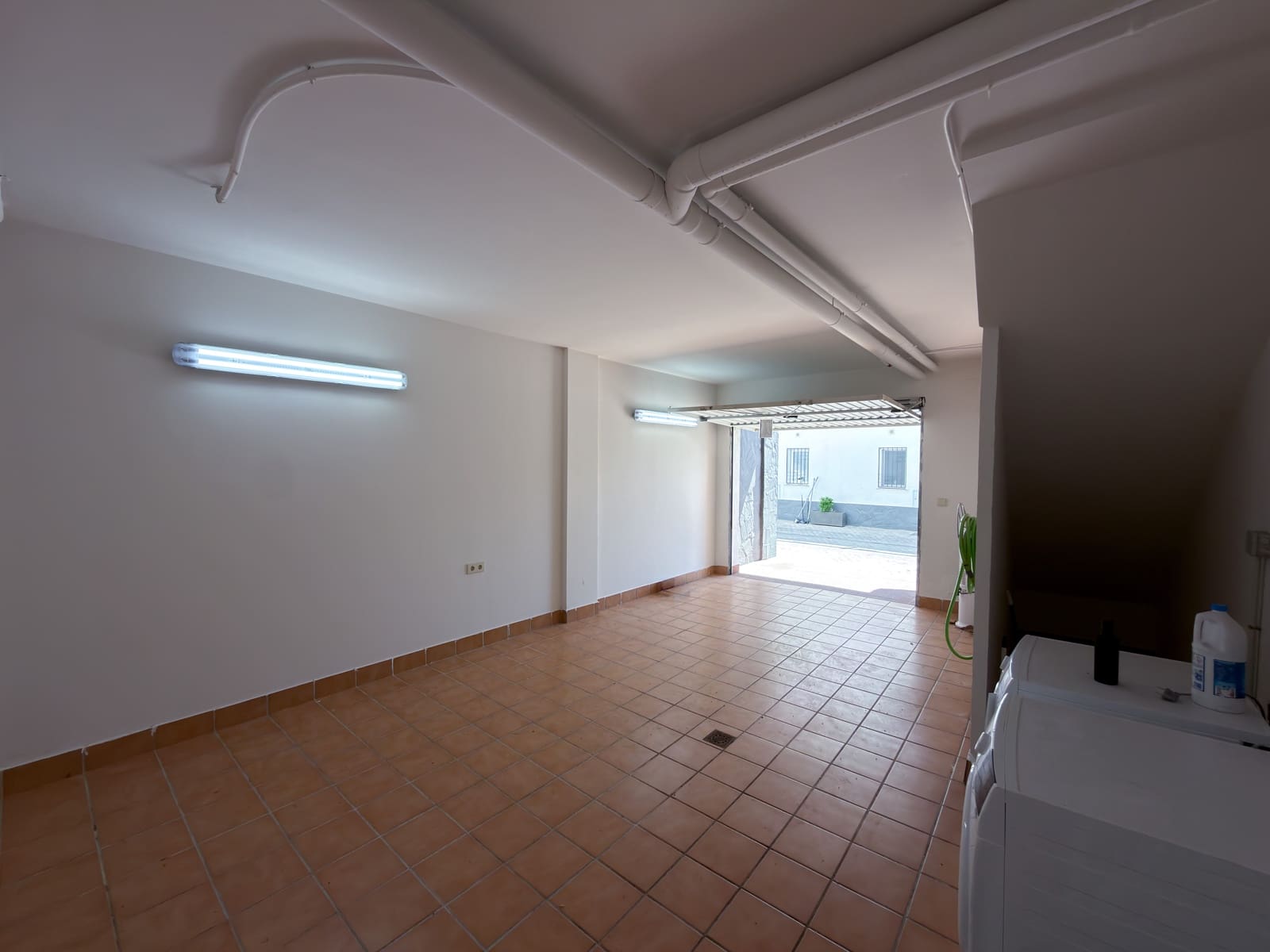 2 Zimmer Haus zu verkaufen in Almunecar mit Garage - 235.000 € (Ref: 9999192)