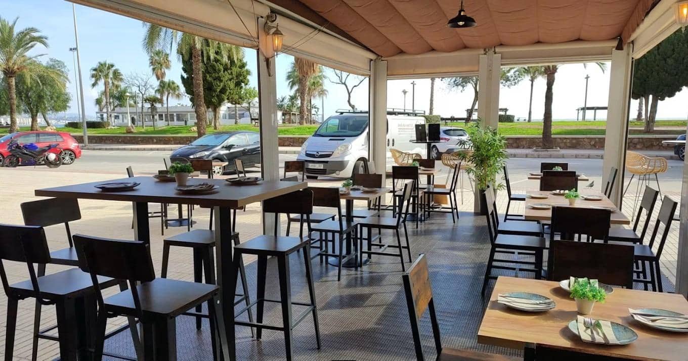 Local Commercial à vendre à Velez-Malaga - 300 000 € (Ref: 10005611)