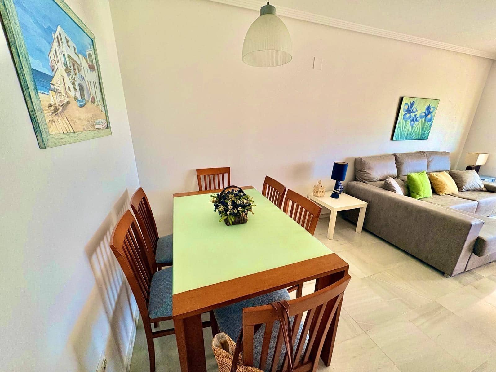2 slaapkamer Flat te huur in Velez-Malaga met zwembad garage - € 1.300 (Ref: 10006697)