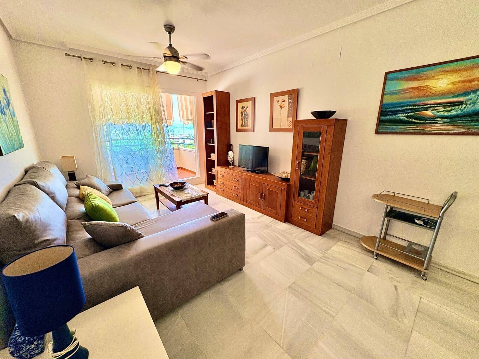 2 slaapkamer Flat te huur in Velez-Malaga met zwembad garage - € 1.300 (Ref: 10006697)