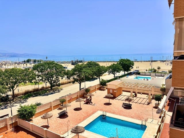 2 slaapkamer Flat te huur in Vélez-Málaga met zwembad garage - € 1.300 (Ref: 10006697)