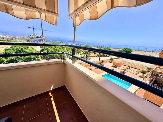 2 slaapkamer Flat te huur in Vélez-Málaga met zwembad garage - € 1.300 (Ref: 10006697)