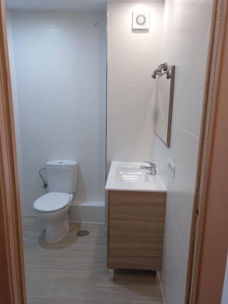 Studio til leie i Torrox-Costa med svømmebasseng - € 800 (Ref: 10020916)