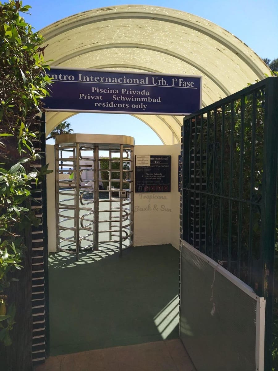 Studio til leie i Torrox-Costa med svømmebasseng - € 800 (Ref: 10020916)