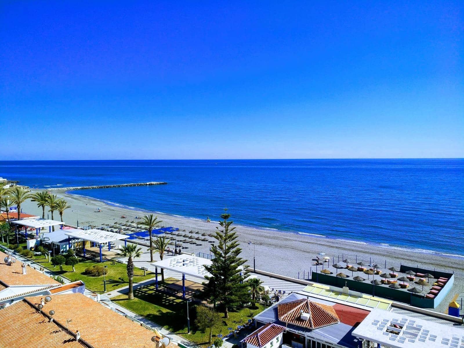 Studio til leie i Torrox-Costa med svømmebasseng - € 800 (Ref: 10020916)