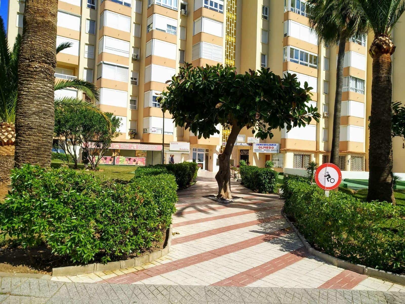 Studio til leie i Torrox-Costa med svømmebasseng - € 800 (Ref: 10020916)
