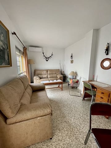 Villa/Maison Mitoyenne de 3 chambres à louer à Algarrobo avec piscine - 1 300 € (Ref: 6626581)