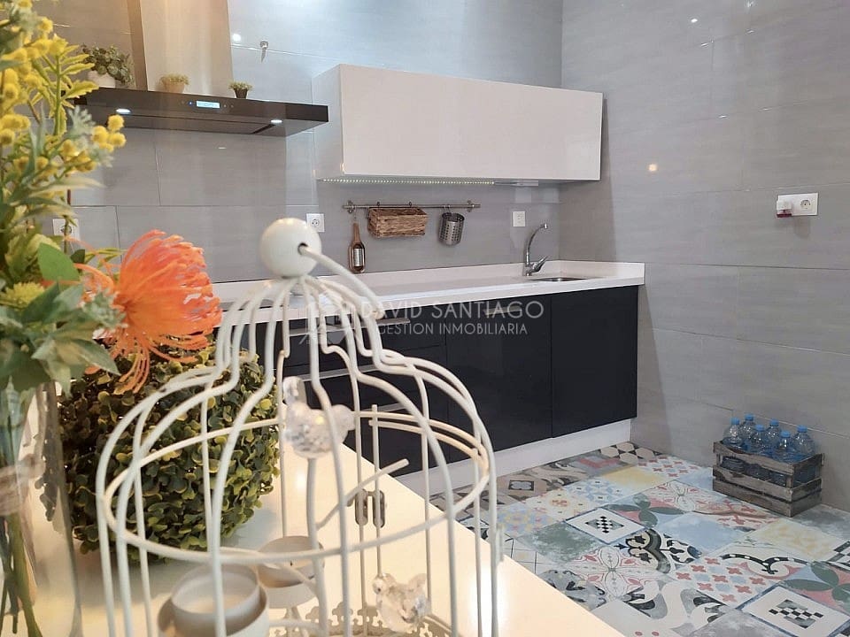 5 soveværelse Byhus til leje i Velez-Malaga - € 1.500 (Ref: 6859571)