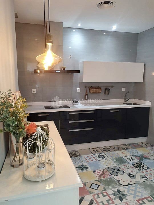 5 soveværelse Byhus til leje i Velez-Malaga - € 1.500 (Ref: 6859571)