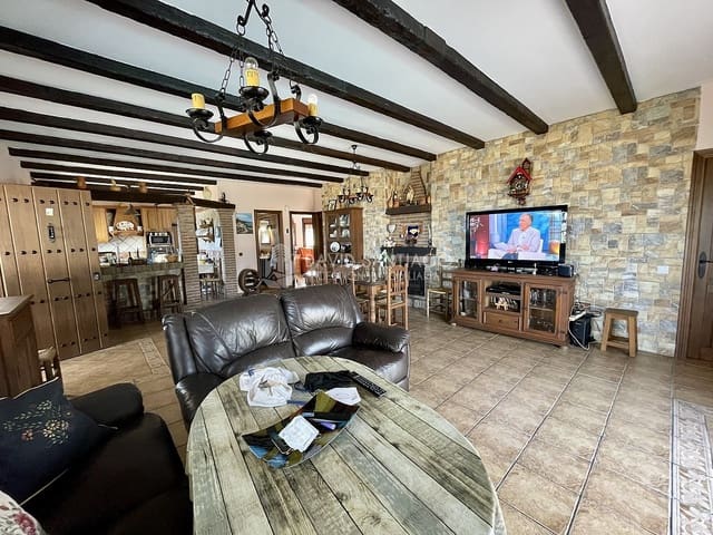 4 soveværelse Villa til salg i Archez med swimmingpool garage - € 470.000 (Ref: 7557671)