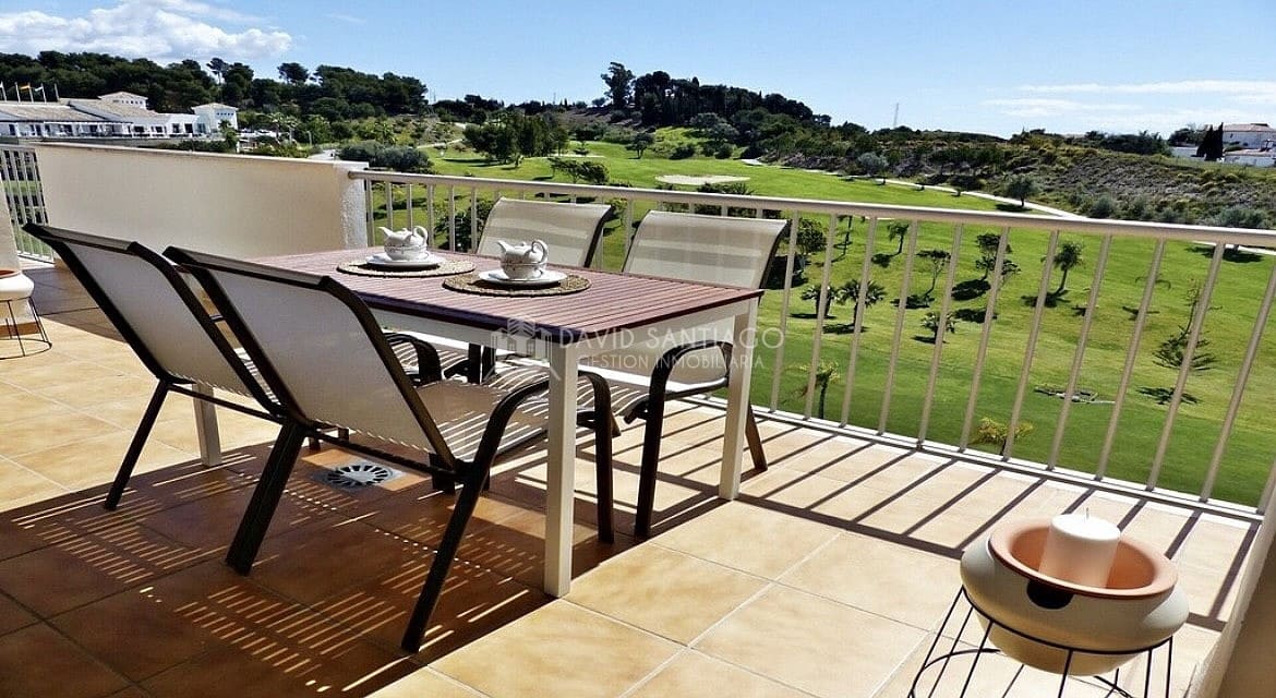 3 camera da letto Attico da affitare come casa vacanza in Caleta de Velez con piscina - 630 € (Rif: 7631765)