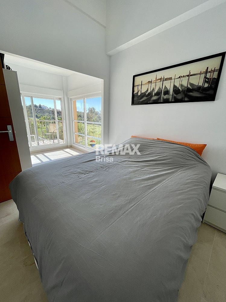 Apartamento de 2 habitaciones en Caleta de Vélez en alquiler vacacional con piscina - 420 € (Ref: 7631766)
