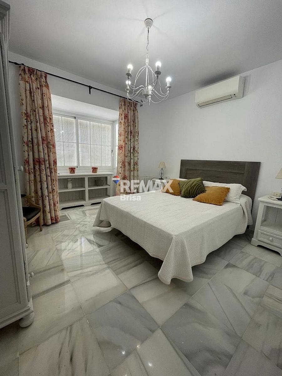 3 camera da letto Villa da affittare in Caleta de Velez con piscina - 2.000 € (Rif: 8288916)