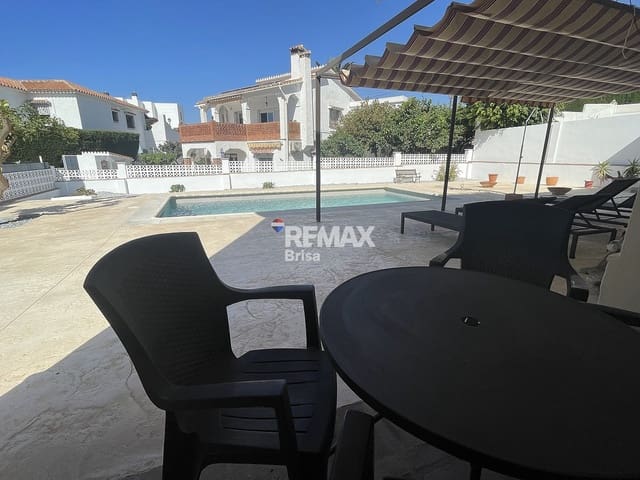 3 camera da letto Villa da affittare in Caleta de Vélez, Vélez-Málaga con piscina - 2.000 € (Rif: 8288916)