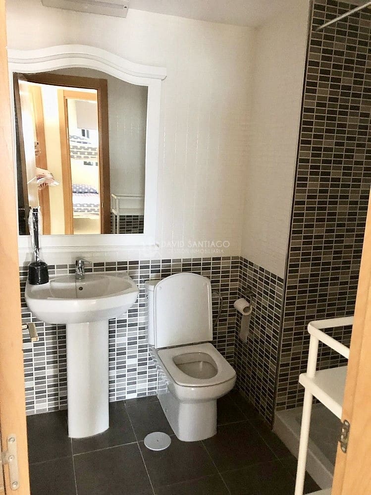 3 soverom Leilighet til leie i Torre del Mar med svømmebasseng - € 1 100 (Ref: 8568820)