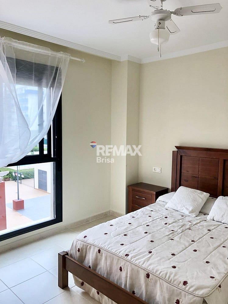 3 makuuhuone Huoneisto vuokrattavana paikassa Torre del Mar mukana uima-altaan - 1 100 € (Ref: 8568820)