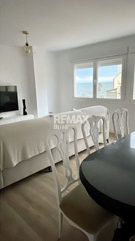 3 bedroom Apartment for rent in Torre del Mar, Vélez-Málaga - € 1,100 (Ref: 8611746)