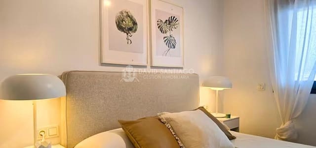 1 soveværelse Lejlighed til salg i Torre del Mar, Vélez-Málaga med swimmingpool - € 270.000 (Ref: 8782238)