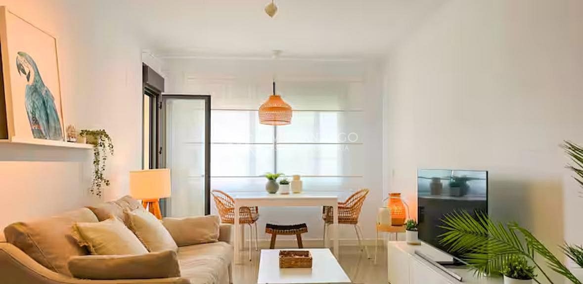 1 bedroom Apartment for sale in Torre del Mar with pool - € 270,000 (Ref: 8782238)