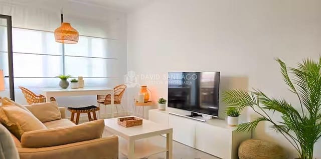 1 soveværelse Lejlighed til salg i Torre del Mar, Vélez-Málaga med swimmingpool - € 270.000 (Ref: 8782238)