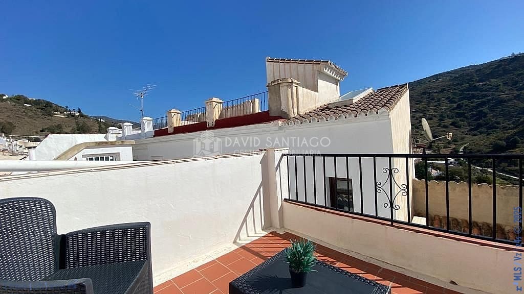 3 soverom Hus til salgs i Torrox - € 160 000 (Ref: 8848508)