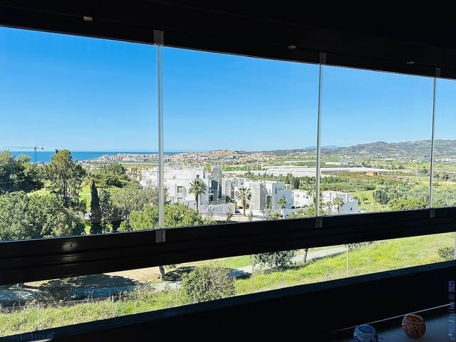 2 soverom Penthouse til salgs i Vélez-Málaga med svømmebasseng - € 459 000 (Ref: 8848511)