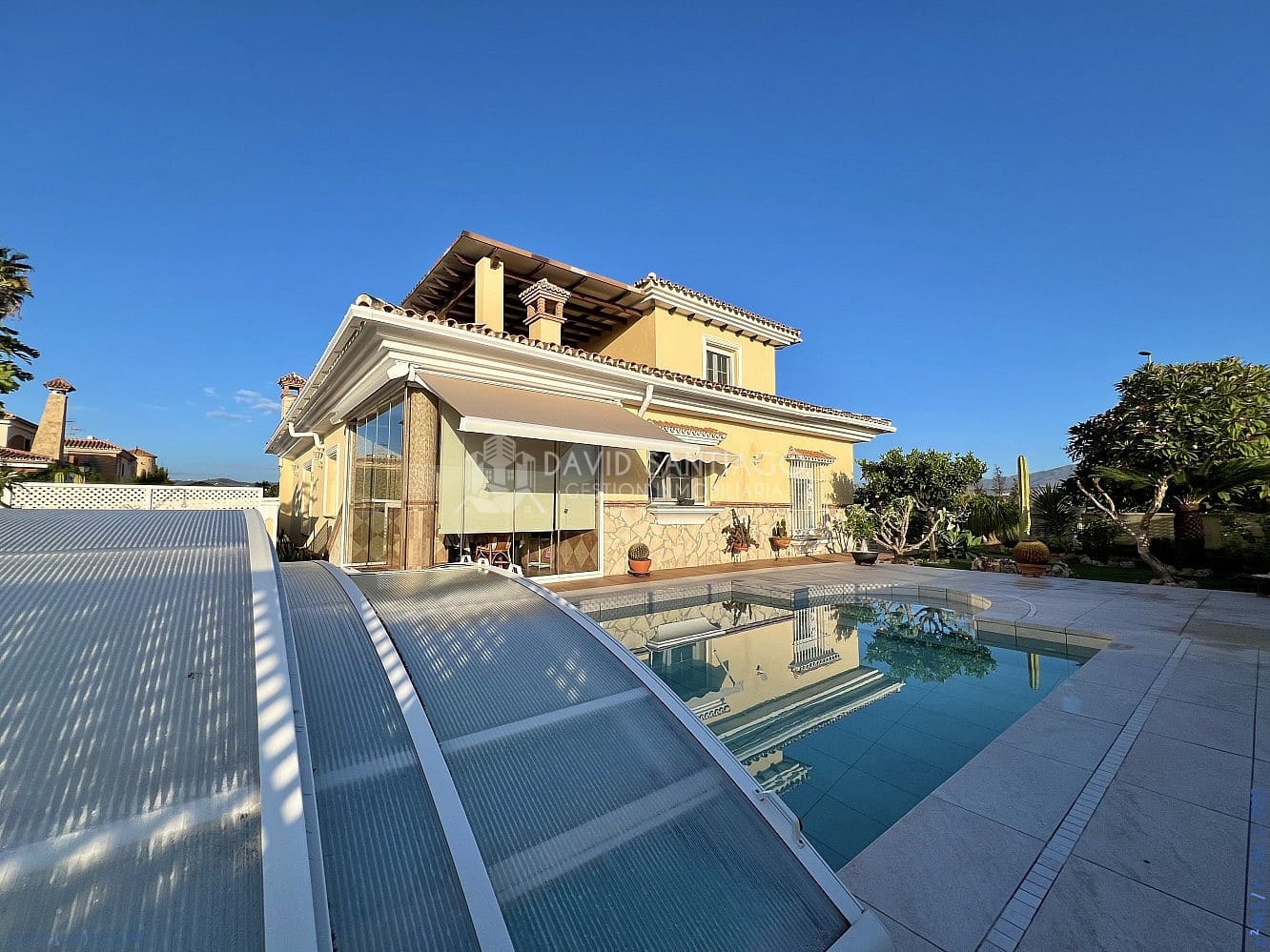 5 soveværelse Villa til salg i Torre del Mar - € 875.000 (Ref: 8848514)