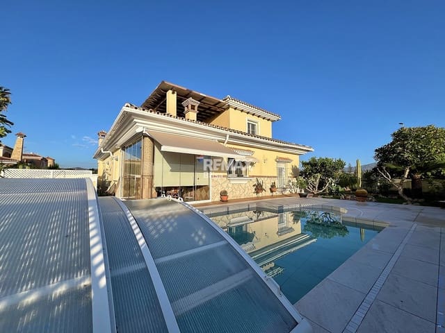 5 quarto Moradia para venda em Torre del Mar, Vélez-Málaga - 875 000 € (Ref: 8848514)