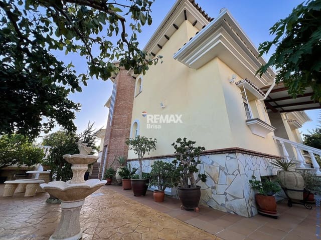 5 quarto Moradia para venda em Torre del Mar, Vélez-Málaga - 875 000 € (Ref: 8848514)