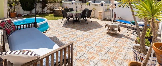 2 sypialnia Dom na sprzedaż w El Peñoncillo, Torrox - 365 000 € (Ref: 8848517)