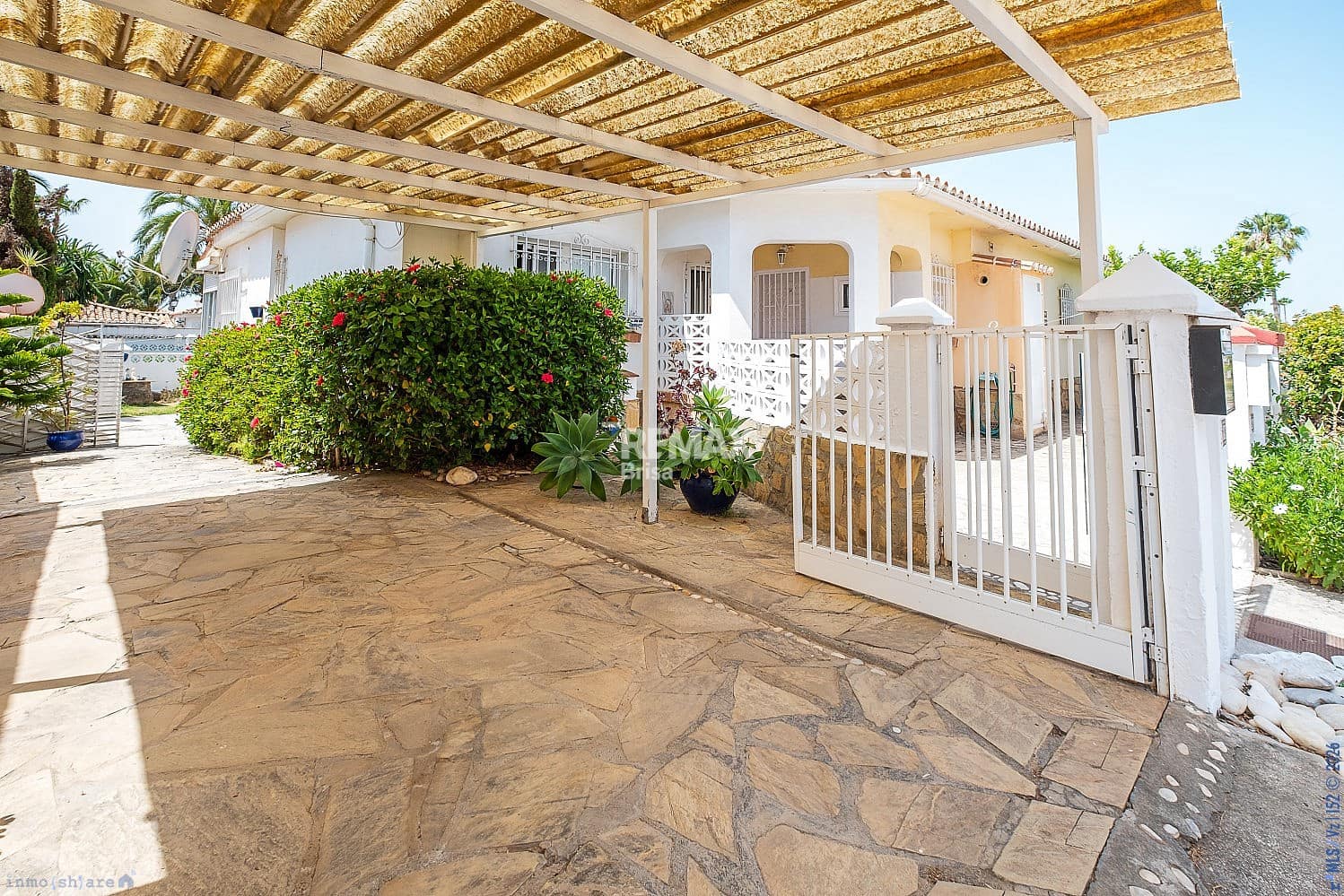 2 sypialnia Dom na sprzedaż w Torrox-Costa - 365 000 € (Ref: 8848517)