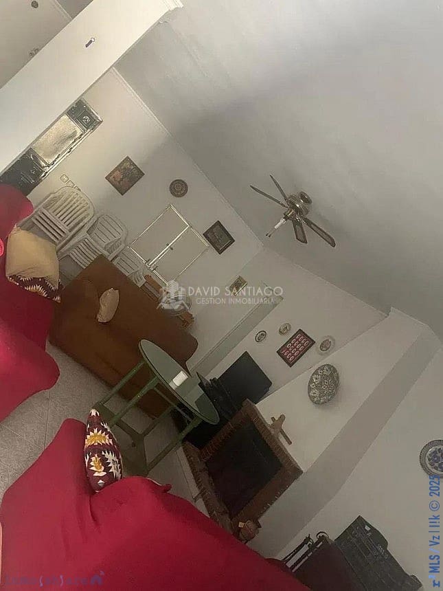 10 soveværelse Byhus til salg i Torre del Mar med swimmingpool - € 425.000 (Ref: 8848524)