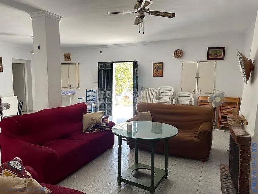 10 soveværelse Byhus til salg i Torre del Mar med swimmingpool - € 425.000 (Ref: 8848524)