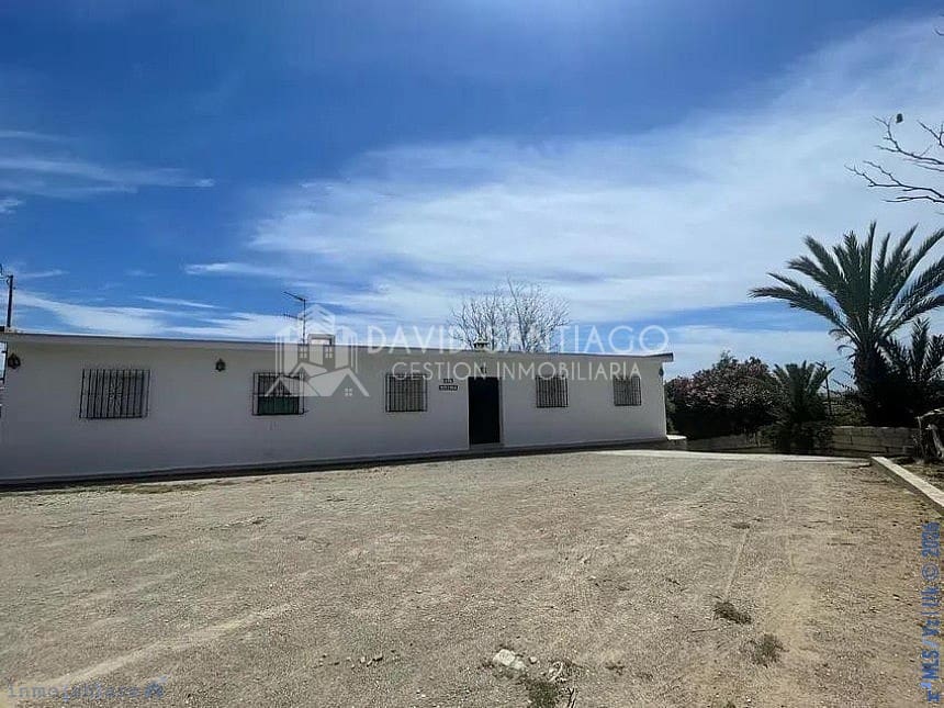 10 sypialnia Dom na sprzedaż w Torre del Mar z basenem - 425 000 € (Ref: 8848524)