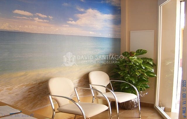 Kommersiell til salgs i Torre del Mar, Vélez-Málaga - € 152 000 (Ref: 8848530)