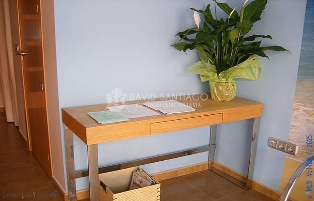 Kommersiell til salgs i Torre del Mar, Vélez-Málaga - € 152 000 (Ref: 8848530)