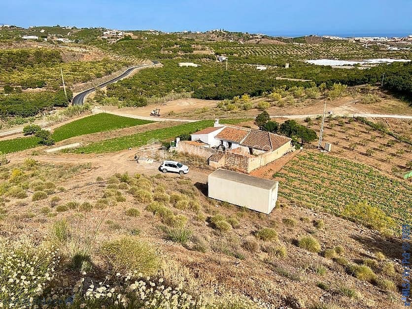 Ubebygd land til salgs i Velez-Malaga - € 199 000 (Ref: 8848550)