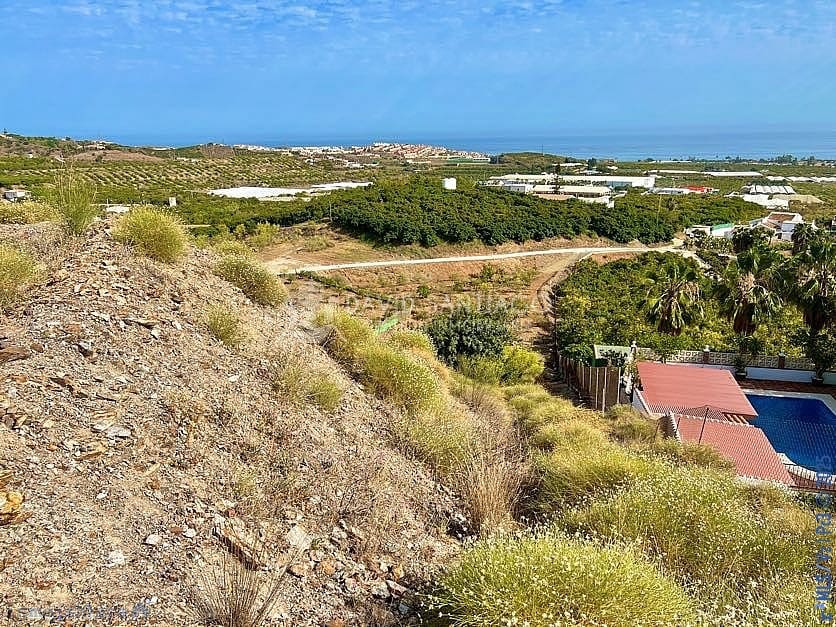 Ubebygd land til salgs i Velez-Malaga - € 199 000 (Ref: 8848550)