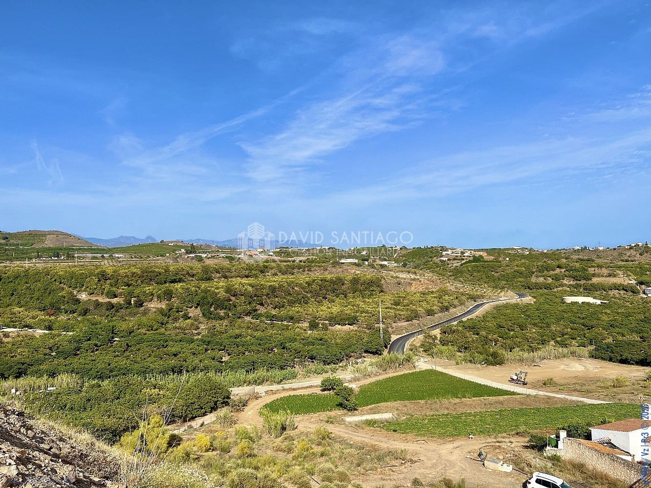 Ubebygd land til salgs i Velez-Malaga - € 199 000 (Ref: 8848550)